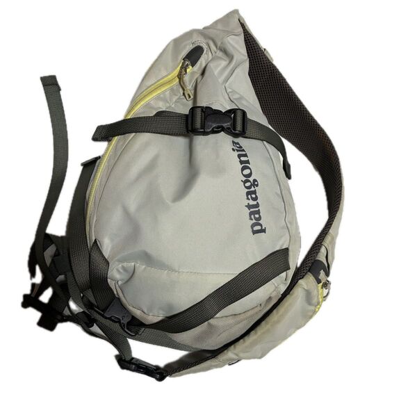 patagonia 旧アトム 廃番希少品 atom ワンショルダー ボディバッグ ボディーバッグ ウルトラライト