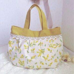 ハンドメイド ミモザ タック入りバッグ レース付き