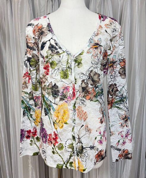 美品 whaos COUTURE イタリア製 花柄レース 長袖 カーディガン