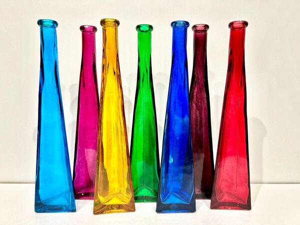 カラフル ガラス 花瓶 三角 瓶 セット 7色 レインボー 置物 ステンドグラス