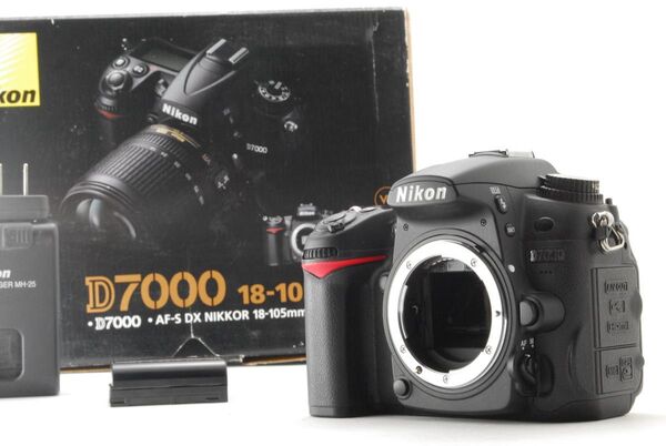 ★極美品★ニコン D7000 ボディ★ショット数わずか1,220回!