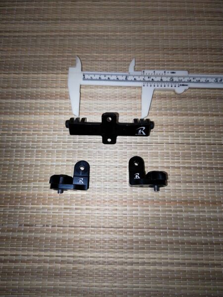 REC-MOUNTS/レックマウント ダブル用ベースアダプター Type 3 レザイン ライトアダプター【GP-LEZ4】※ 2個