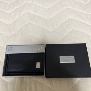 GUESS 財布 定期入 新品未使用