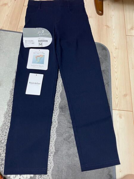 即日発送新品未使用タグ付きレギンス パンツ ネイビー M
