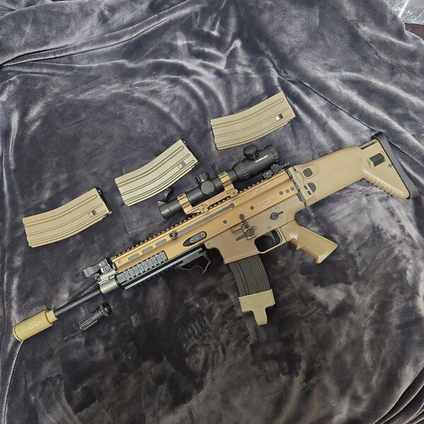 東京マルイ 次世代電動ガン SCAR-L