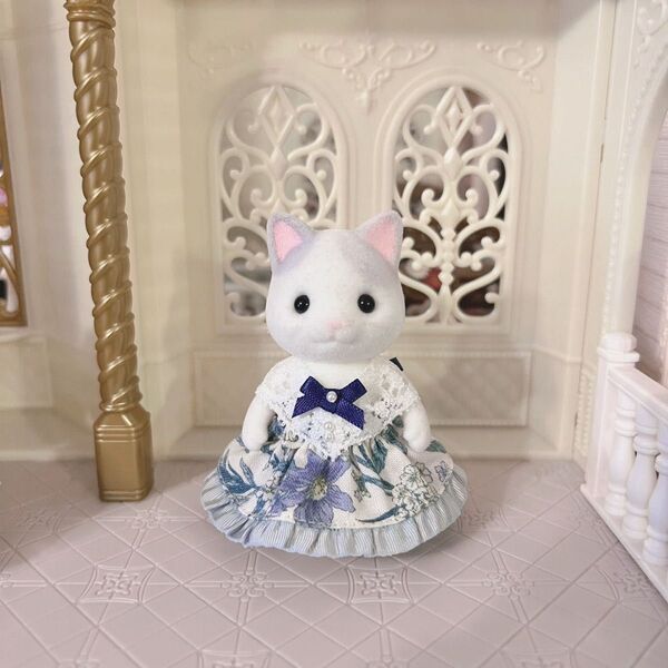再販【ハンドメイド】クラシカルフラワーワンピース(ブルー)*女の子サイズ(約8cmドール用)