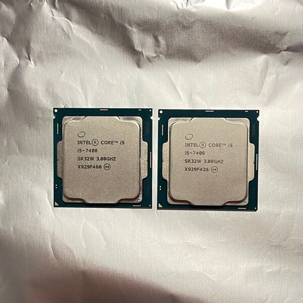 2個 CPU CORE i5-7400 3.00GHZ INTEL