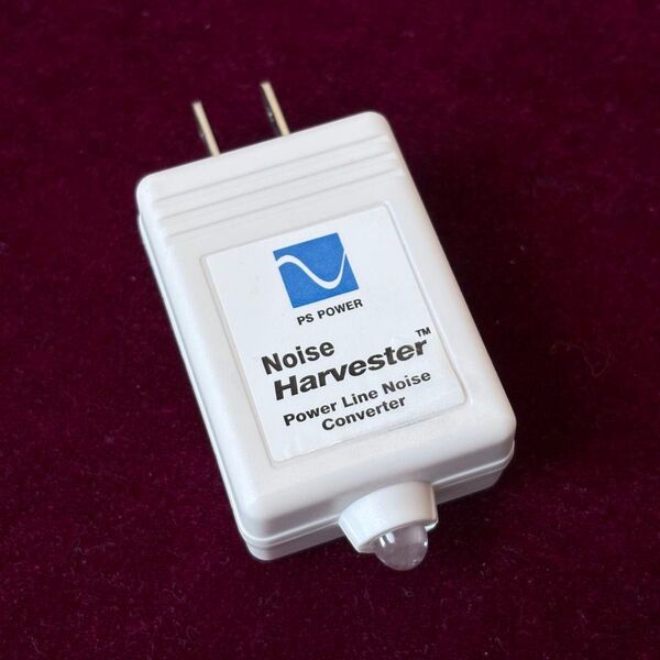 中古 PS Audio ピーエスオーディオ Noise Harvester ノイズハーベスター 電源ノイズリダクション 訳あり