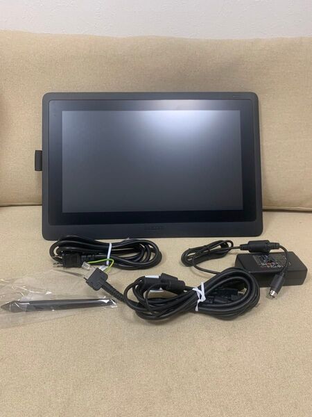 ワコム DTK1660K0D 液晶ペンタブレット Wacom Cintiq 16 black