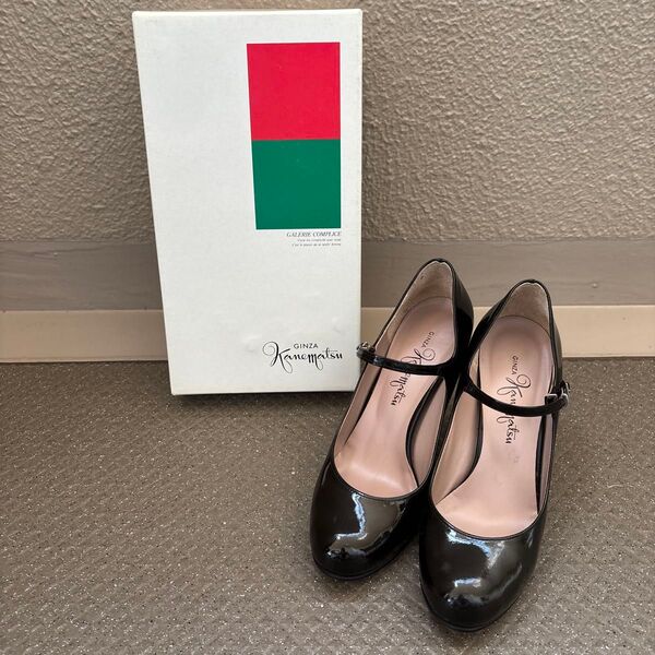 銀座カネマツ エナメルストラップパンプス ハイヒール23.0cm ブラック 本革