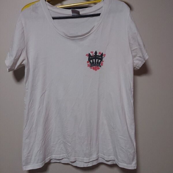 RODEO CROWNS ロゴ入りTシャツ