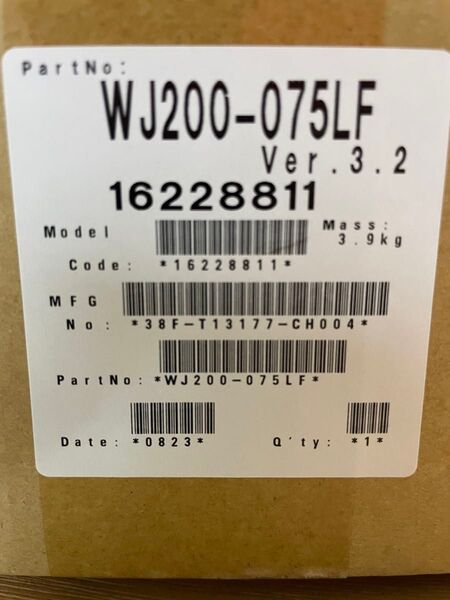 未使用、日立インバーターWJ200-075LF インバーター