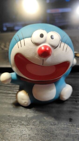 ドラえもん タイプ風なソフビフィギュア 無版権 出来悪い