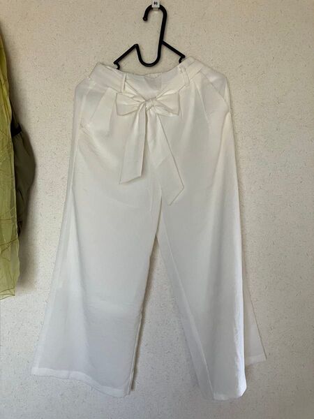 白 夏パンツ Mサイズ