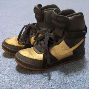 NIKE AIR FORCE 1 HI ゴールド/ブラック スニーカー ハイカット