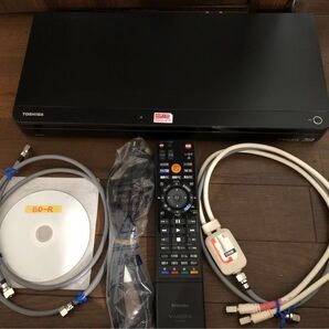 東芝 ブルーレイレコーダー DBR-W507 -> DBR-W1007 HDD:1TBに改変 更にHDDを増量可能