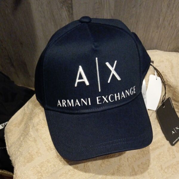 アルマーニ・エクスチェンジ