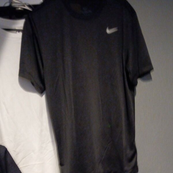 週末セール!☆NIKE Tシャツ ブラック☆Dry Fit☆新品未使用