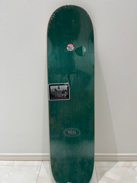 REAL Ishod Wair 8.25インチ スケートボード デッキ
