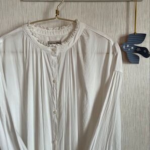 サマンサモスモス ワンピース 前開き 長袖 羽織り レーヨンコットン 襟フリル ホワイト