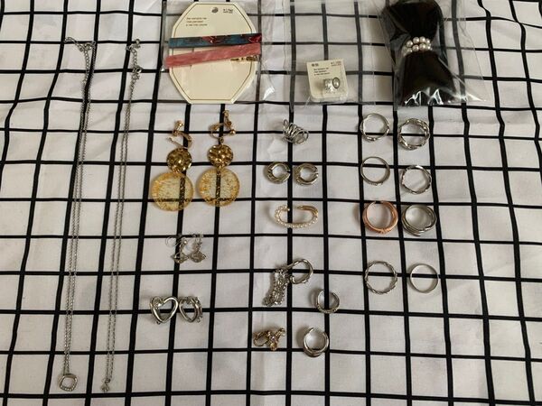 ネックレス イヤリング ヘアアクセ イヤーカフ リング指輪 アクセサリー まとめ売り シルバー