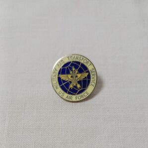 米軍 ピンバッジ 軍事航空輸送部 MILITARY AIR TRANSPORT SERVICE 空軍 US AIR FORCE