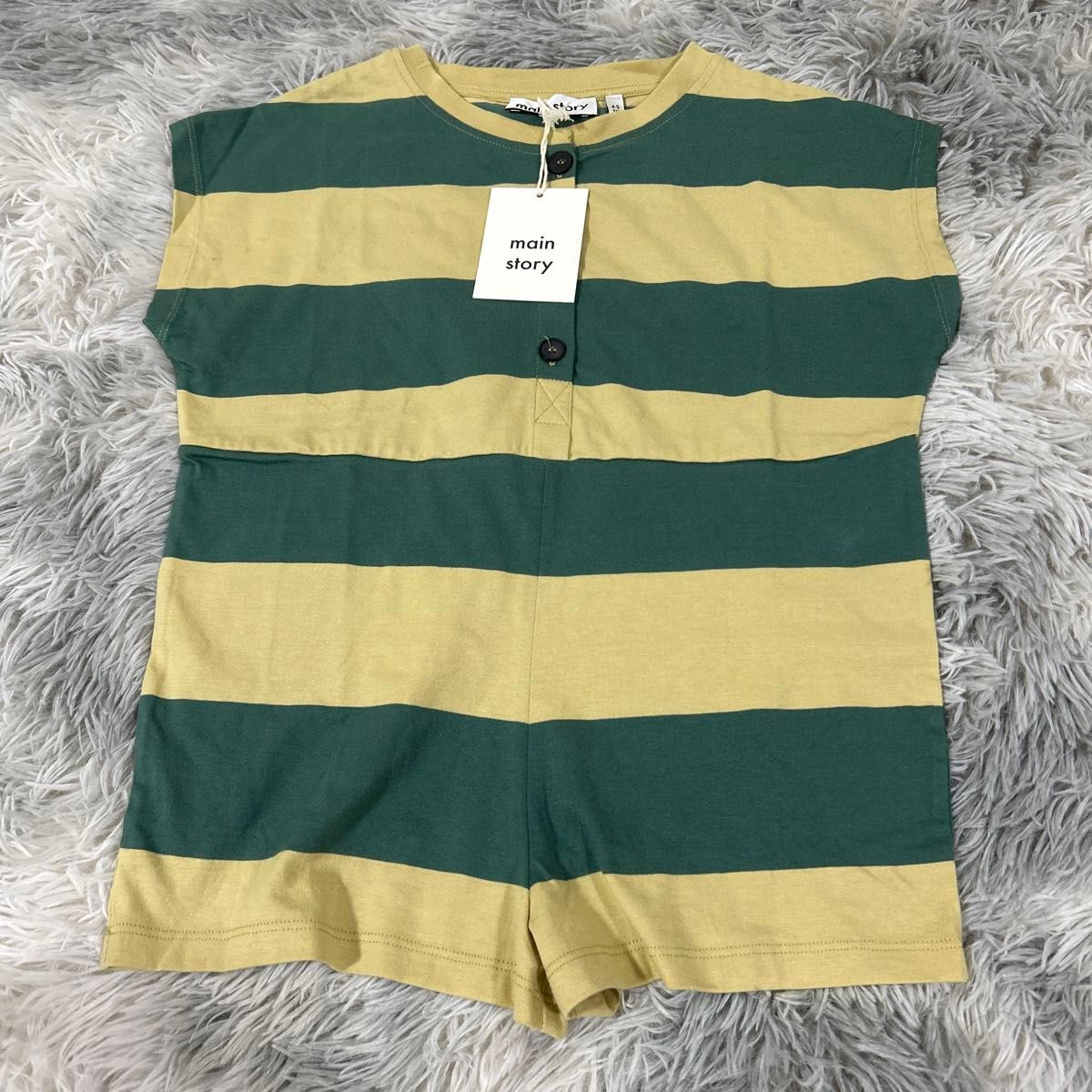 main story ロンパース　4-5yrs