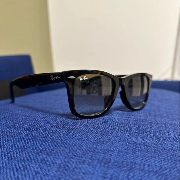Ray-Ban Wayfarer RB 2140-F
