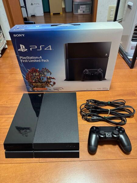 PlayStation4 (本体・コントローラー・コード類)CUH-1000A