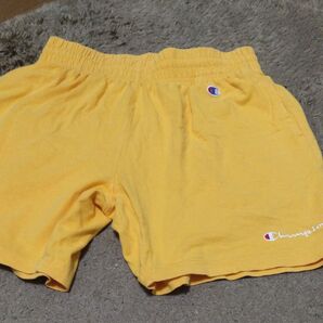 Champion ハーフパンツ イエロー
