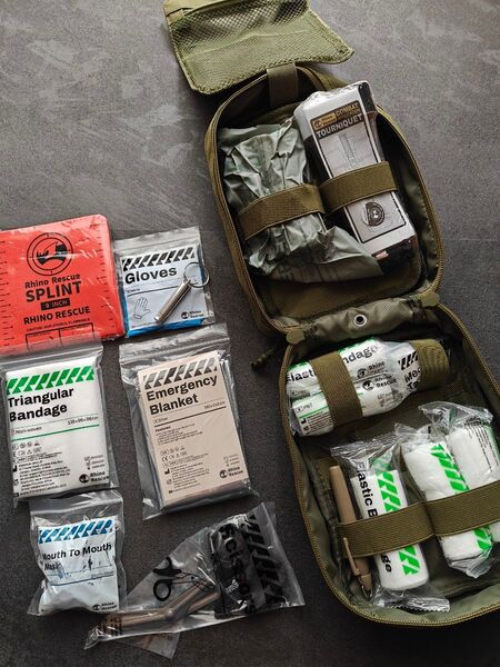 新品 実物 RHINO TACTICAL 米国FDA認証 IFAKキット OD
