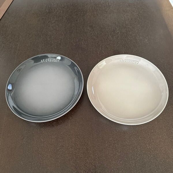 ルクルーゼ (Le Creuset) スフィアプレート大2枚セット