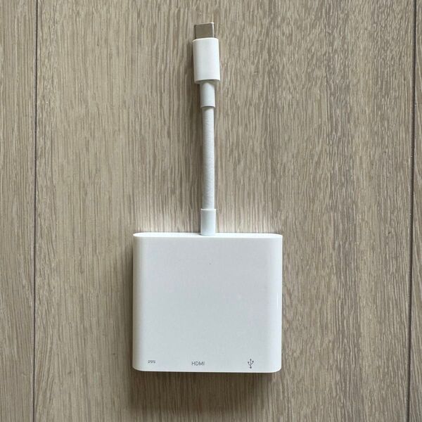 美品 Apple 純正 USB-C Digital AV Multiportアダプター