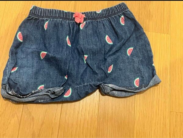 ベビーギャップ スイカ柄ショートパンツ