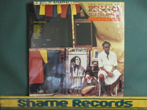 VA ： Reggae Sunsplash '81 A Tribute To Bob Marley 2LP // I-Threes / Black Uhuru / Steel Pulse / 落札5点で送料無料