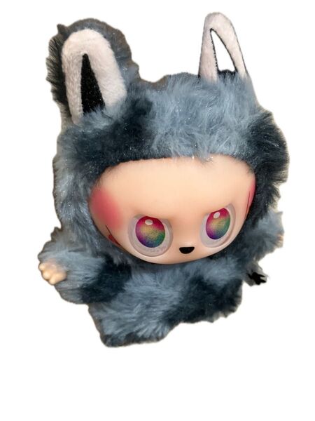 ラブブぬいぐるみシークレット 正規品でわございません,歪みなど作りの甘いところがございます♪御了承の上ご購入ください!
