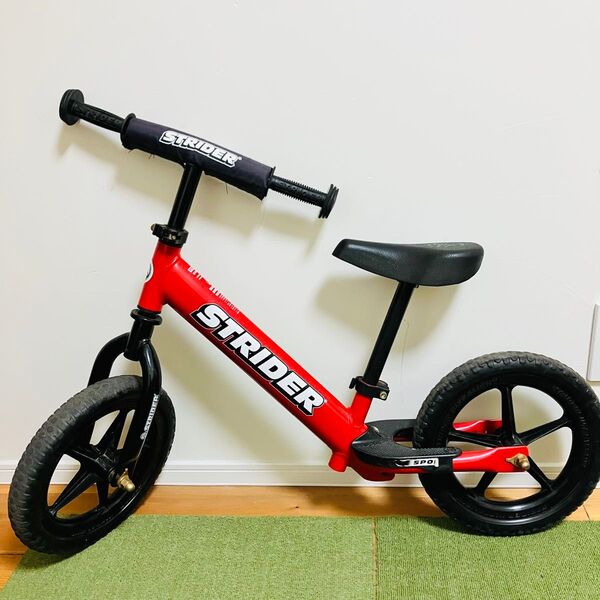 STRIDER ストライダー バランスバイク レッド 12 日本正規品