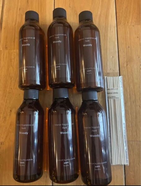 無印良品 インテリアフレグランスオイル詰替用ウッディ200ml×6 ラタンスティック付