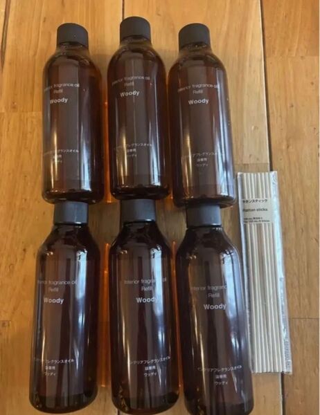 無印良品 インテリアフレグランスオイル詰替用ウッディ200ml×6 ラタンスティック付