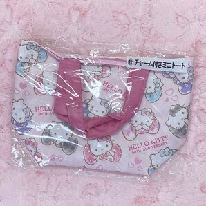 ハローキティ 50周年 くじ チャーム付きミニトート サンリオ