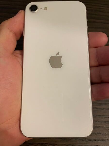 iPhone SE 第二世代 ホワイト SIMフリー Apple