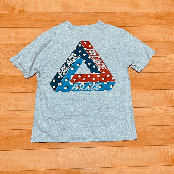 美品 PALACE TRI-FERGロゴT パレス グレー サイズL 正規品