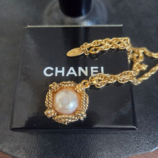 希少 シャネル CHANEL フェイクパール ヴィンテージ ネックレス 箱付 ココマーク アクセサリー ゴールド チェーン
