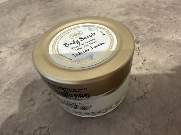 SABON ボディスクラブ(60g) デリケートジャスミン 2025年三越にて購入 新品未開封!