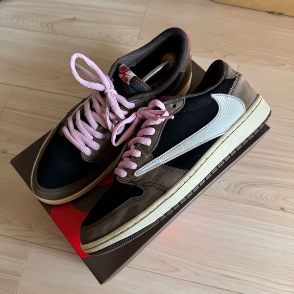 Travis Scott × Nike Air Jordan 1 Low OG SP-T "Black/Dark Mocha"