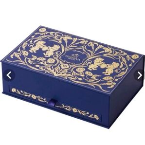 【新品未開封】 GODIVA ベルギースイーツグランプラス30粒入