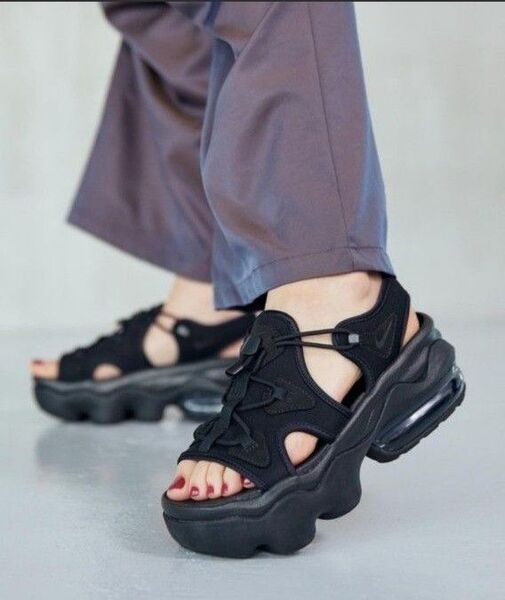 NIKE エアマックスココ サンダル ブラック 25cm