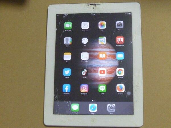 iPad 第2世代 Wi-Fi+Cellular 32GB ホワイト Apple 判定◯ iPadを探す解除して初期化済 画面割れ