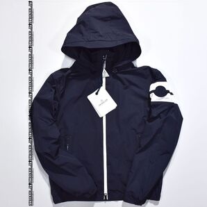 【すぐに活躍】MONCLER DOUMENC ナイロン ジャケット パーカー 防風 止水ジップ 梅雨時期の相棒 3 ギフト包装