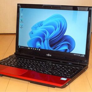 FUJITSU AH45/K Core i3 ブルーレイ webカメラ bluetooth メモリ8G HDD750G Win11
